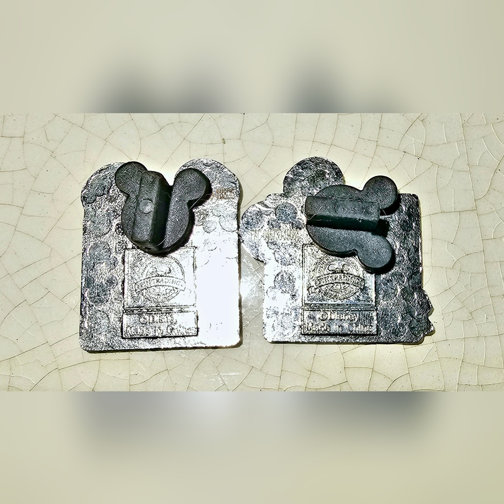 Mickey Mouse Hot Pink and black 2012 Disney World pins - Picture 2 of 5